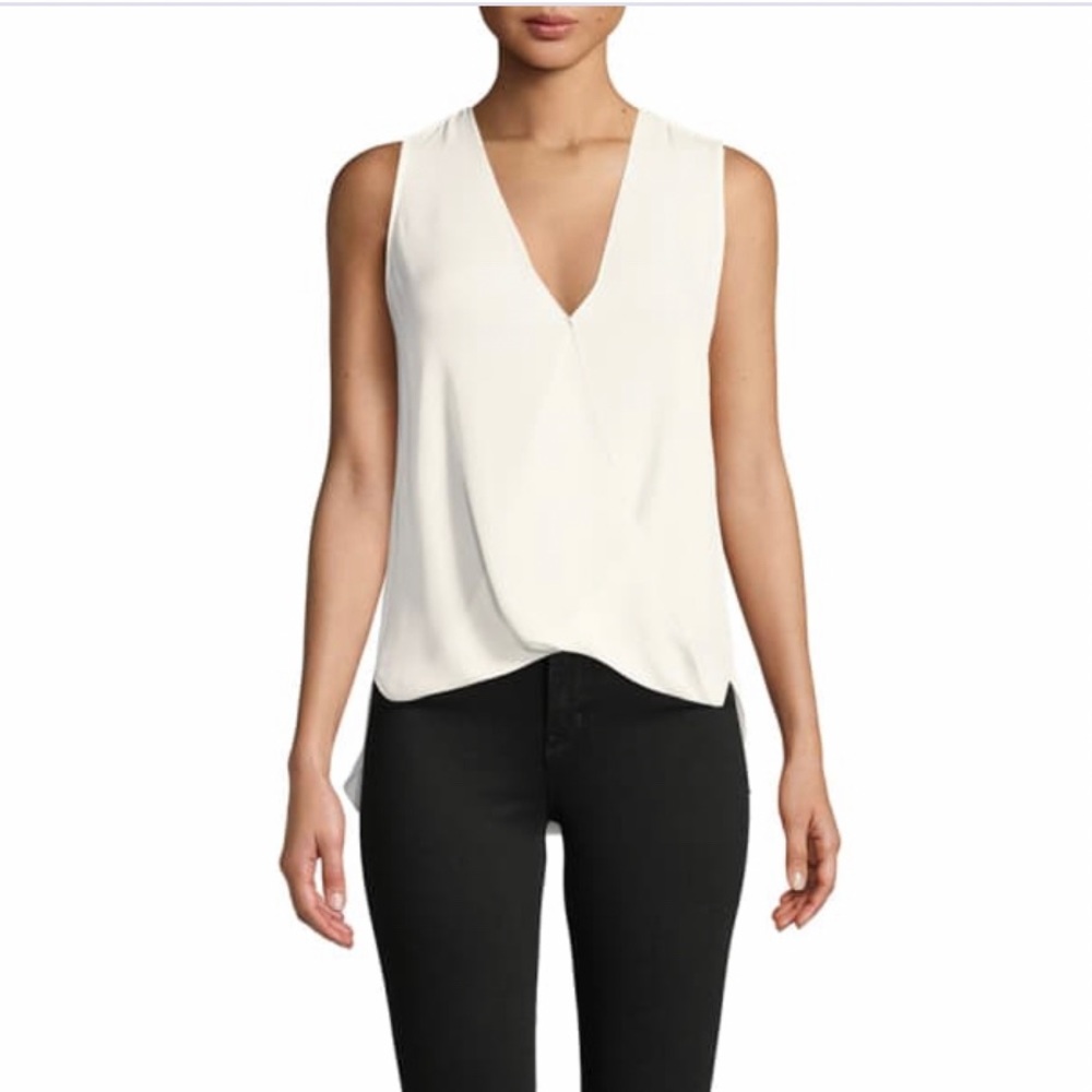 DKNYC Off white Scarf blouse
